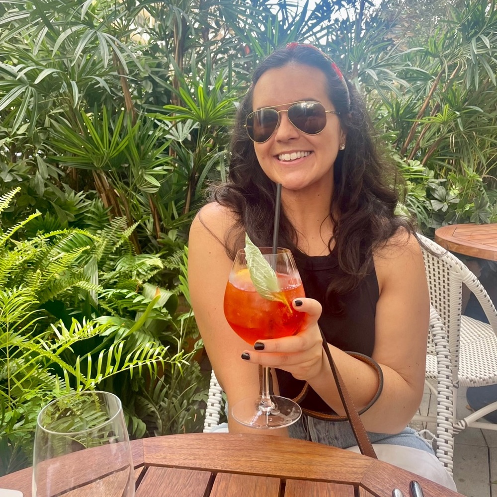 Meet your Posher, Danielle